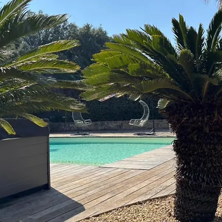 Tres Belle Moderne -les Golfs St Raphael Saint-Raphaël