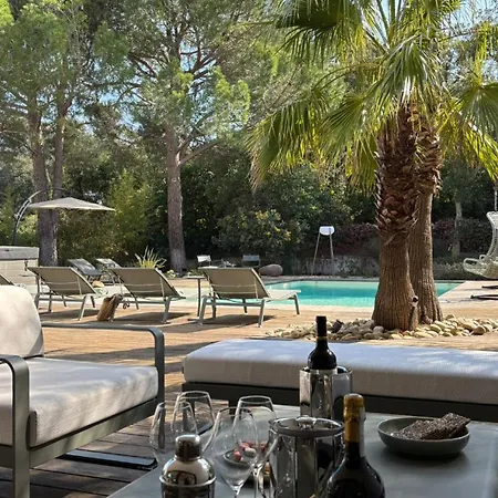 Tres Belle Moderne -les Golfs St Raphael *